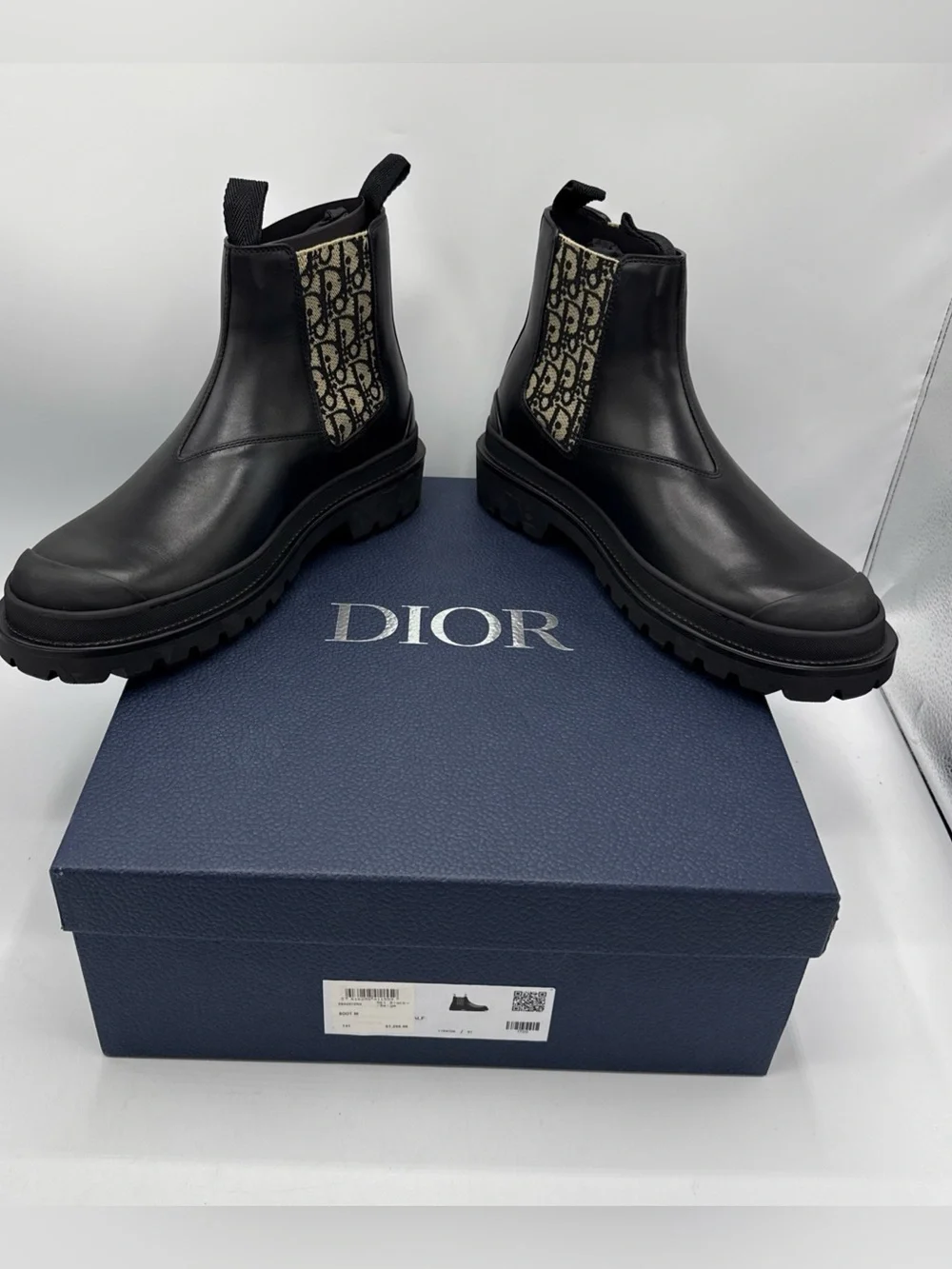 NWB Dior Explorer Chelsea Boot Black Beige Black Dior Oblique Motif SIZE 41